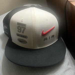Nike Air max hat